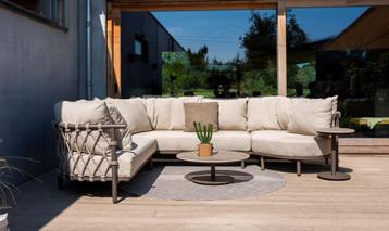 4 Seasons Outdoor Ezra hoek loungebank terre met love island beschikbaar voor biedingen