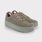 Nike WMNS Air Force 1 Sage  - Maat 36.5, Kleding | Dames, Schoenen, Verzenden, Nike, Sneakers of Gympen, Gedragen