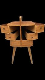 Naaidoos - Teak, Antiek en Kunst, Kunst | Designobjecten