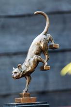 Beeld, Kat van de trap - 30 cm - brons marmer