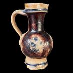 Post-middeleeuws Steengoed Westerwald magenta