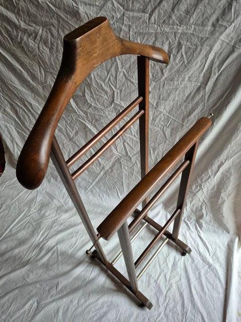 Dressboy - hard hout, Antiek en Kunst, Curiosa en Brocante