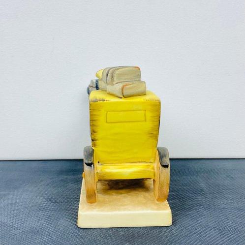 Hummel #226 The Mail Is Here TMK6 + Original Box - Beeldje -, Antiek en Kunst, Curiosa en Brocante