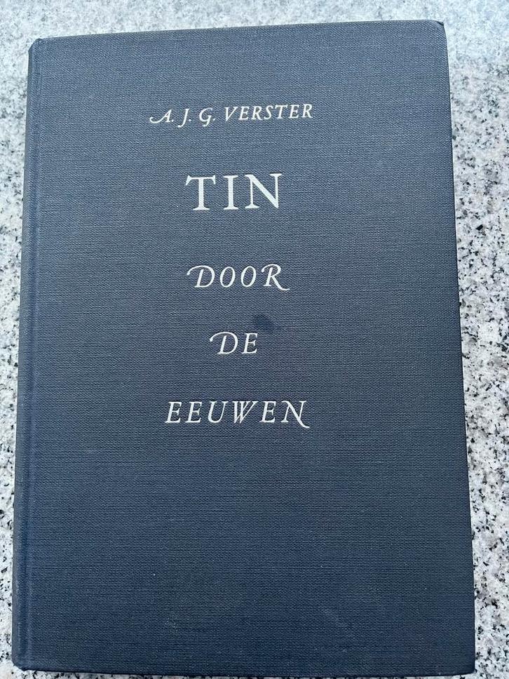 Tin door de eeuwen (A.J.G. Verster), Boeken, Kunst en Cultuur | Beeldend, Gelezen, Overige onderwerpen, Verzenden