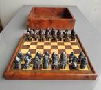 Schaakspel - medievali vintage in metallo stile spagnolo con