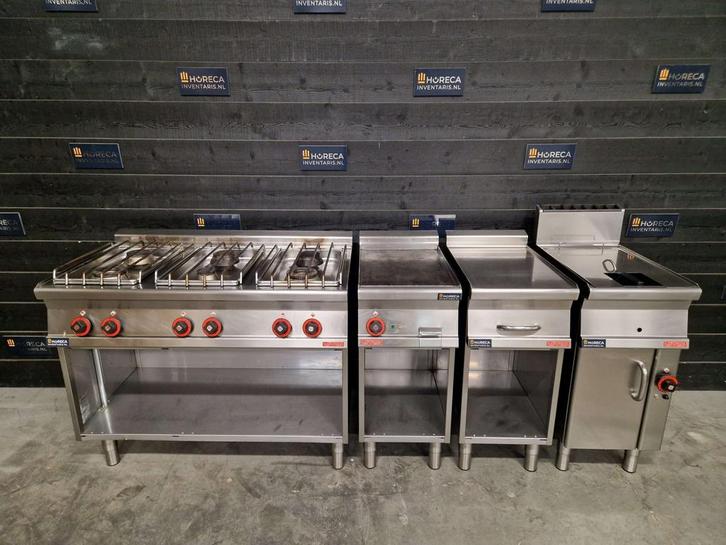 Lotus kooklijn | 6-pits gasfornuis, bakplaat, friteuse |, Zakelijke goederen, Horeca | Keukenapparatuur, Gebruikt, Fornuis, Frituur en Grillen