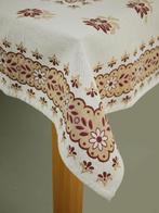 Tafelkleed Flower 140 x 140 cm - NIEUW retro vintage beige, Ophalen of Verzenden, Nieuw, Vierkant, Binnen