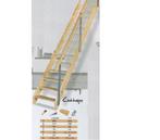 Vuren trap van 70 cm breed en bereikt een hoogte van 300 cm., Ophalen of Verzenden, Nieuw, Trap, 4 meter of meer