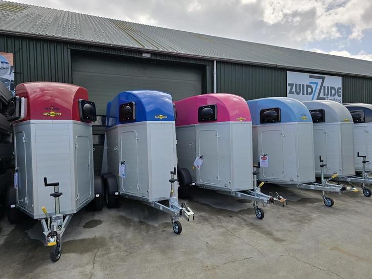 **Scherpe prijzen HUMBAUR  PAARDENTRAILERS **, Dieren en Toebehoren, Paarden en Pony's | Trailers en Aanhangwagens, Nieuw