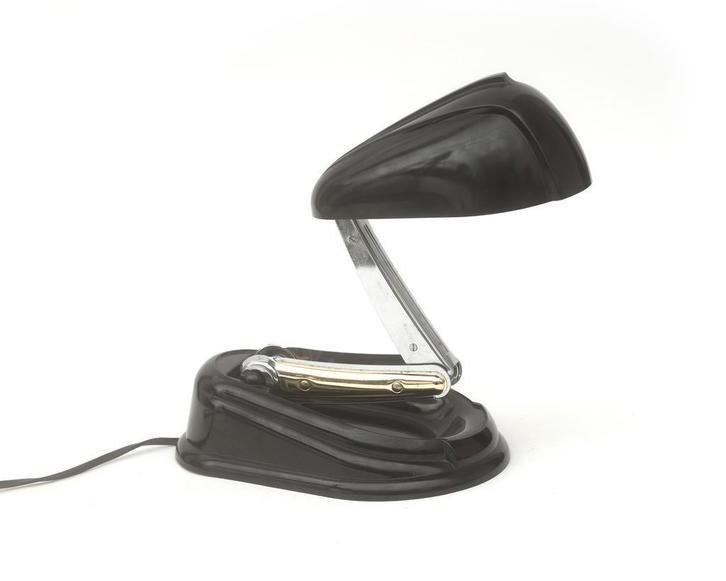 Bakelieten bureaulamp, model Juno, door: Nice Creation Japan, Antiek en Kunst, Kunst | Designobjecten