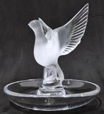 Lalique - Sieradendoos - Colombe - Kristal - Baguier, Antiek en Kunst