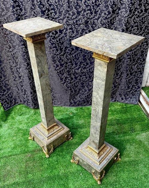 Kolom (2) - 20e eeuw - Paar hoofdletters, Antiek en Kunst, Antiek | Meubels | Stoelen en Banken