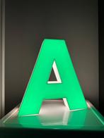 Letter A - Reclamebord - NAAR - plexiglas, Antiek en Kunst, Curiosa en Brocante