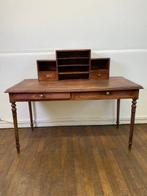 Bureau - Vurenhout