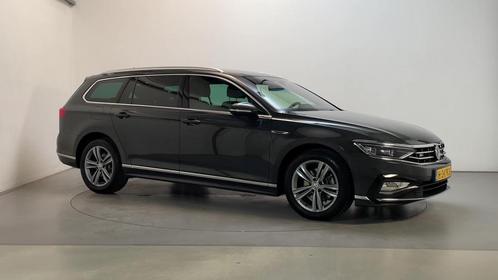 Zakelijke Lease |  Volkswagen Passat Variant 1.5 TSI 150pk D, Auto's, Volkswagen, Dealer onderhouden, Lease, Grijs, Automaat, Stationwagon
