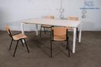 Febru | Kantinetafel | Tweedehands | Eiken blad | Wit frame, Verzenden