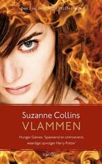 Vlammen - Suzanne Collins - paperback -  14de druk 2012, Ophalen of Verzenden, Gelezen, Suzanne Collins