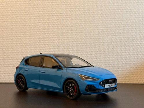 Otto Mobile 1:18 - Model hatchback - Ford Focus ST hatchback, Hobby en Vrije tijd, Modelauto's | 1:5 tot 1:12