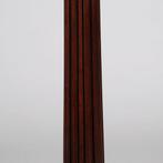 Zeer hoge elegante piedestal met verdiept blad in donker not, Antiek en Kunst, Ophalen of Verzenden