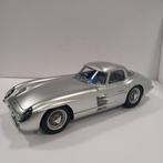 1:8 - Model sportwagen - Mercedes Benz 300 SLR Uhlenhaut, Hobby en Vrije tijd, Modelauto's | 1:5 tot 1:12, Nieuw