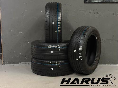 225/55/17 97W Goodyear zomerbanden 6,1mm profiel 4 stuks, Auto-onderdelen, Banden en Velgen, 17 inch, Erkend duurzaam, Zomerbanden