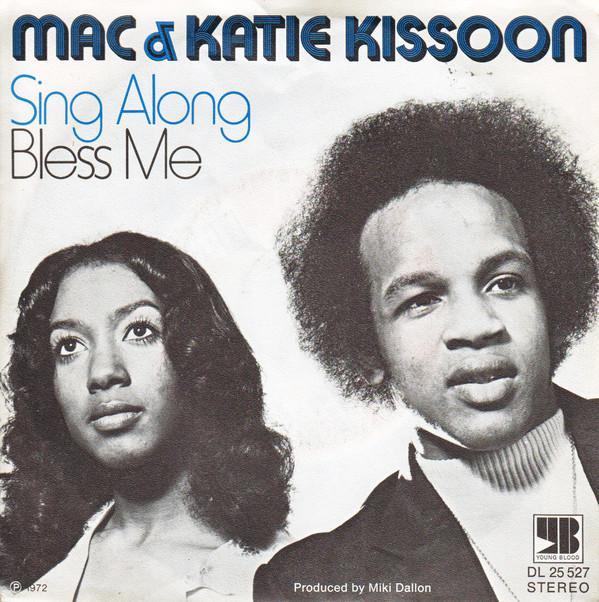 Single vinyl / 7 inch - Mac &amp; Katie Kissoon - Sing Al..., Cd's en Dvd's, Vinyl Singles, Zo goed als nieuw, 7 inch, Pop, Verzenden