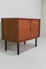 Vintage teakhouten kastje, dressoir - jaren 60, Gebruikt
