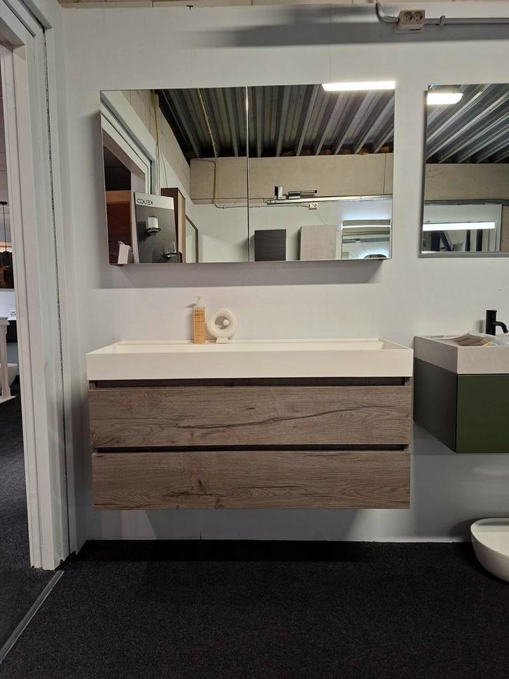 Thebalux Cape Elm badkamermeubel, Huis en Inrichting, Badkamer | Badkamermeubels, Wasbak of Wastafel