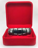 Prachtige hematietarmband in fluwelen geschenkdoos – gratis