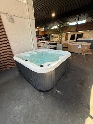 Demomodel - Passion spa Mallorca incl bezorging en garantie beschikbaar voor biedingen