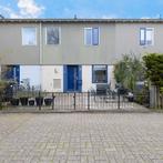 Eengezinswoning met tuin, gestoffeerd en nette keuken, Den-helder