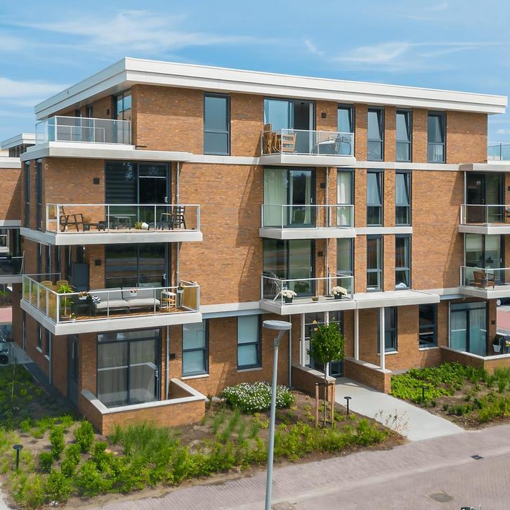 3-kamer appartement met luxe keuken, badkamer en e..., Huizen en Kamers, Huizen te huur, Direct bij eigenaar, Almere, Appartement