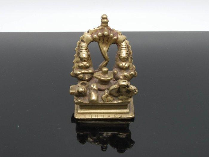 Kleine huisaltaar – Shiva-Lingam met Nandi - Brons /, Antiek en Kunst, Kunst | Niet-Westerse kunst