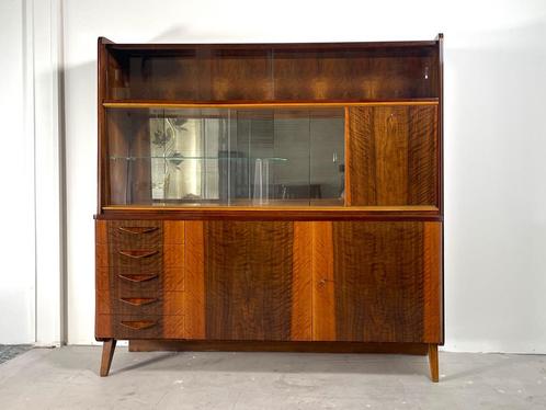 Tatra nábytok buffet by František Jirák, Huis en Inrichting, Kasten | Wandmeubels, 25 tot 50 cm, Met lade(s), Met deur(en), Met klep(pen)