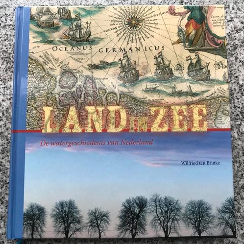 Land In Zee! De watergeschiedenis van Nederland, Boeken, Geschiedenis | Vaderland, 20e eeuw of later, Gelezen, Verzenden