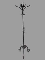 Hoedenstandaard - Smeedijzer - Hoogte: 167 cm