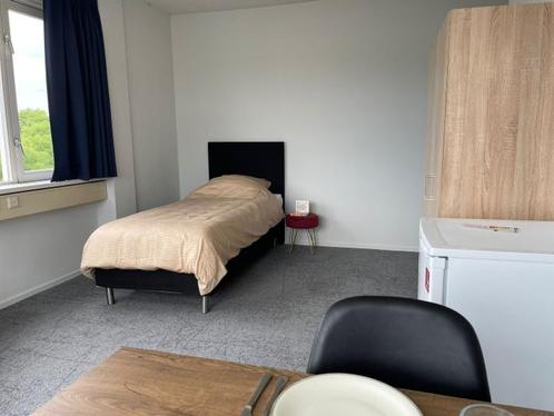 Studio in Rijswijk, Huizen en Kamers, Kamers te huur, Overige regio's