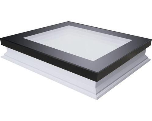 Fakro DXF DU6 140x140 cm platdakraam triple glas, Doe-het-zelf en Verbouw, Glas en Ramen, Verzenden