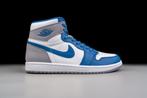 Air Jordan 1 Retro High OG True Blue