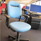 (MDK-104263) Ahrend 220 bureaustoel nieuw gestoffeerd in..., Huis en Inrichting, Ophalen of Verzenden, In hoogte verstelbaar, Gebruikt