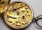 Antique - Large - Rare - Horse, carved movement - Mechanical, Sieraden, Tassen en Uiterlijk, Nieuw