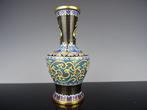 Vaas - Cloisonné emaille - China (Zonder Minimumprijs), Antiek en Kunst