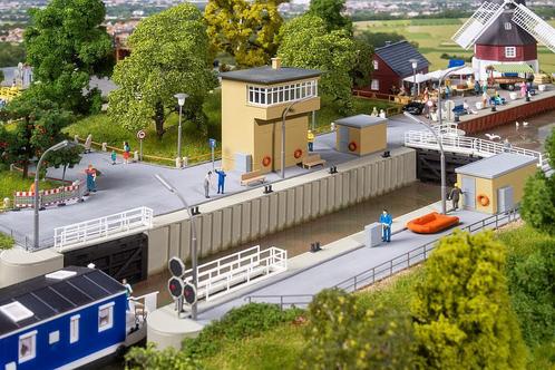 Faller H0 Sluizen complex 190646 NIEUW!!!!!, Hobby en Vrije tijd, Modeltreinen | H0, Gelijkstroom of Wisselstroom, Brug, Tunnel of Gebouw