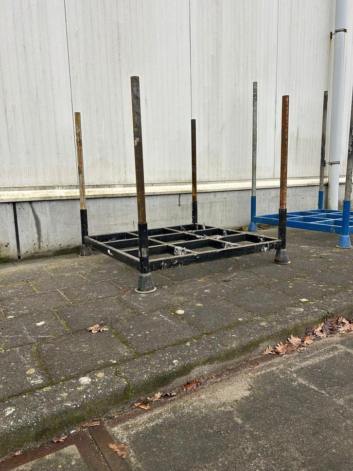 Stapelrek, stapelracks, rek, rekken, Doe-het-zelf en Verbouw, Kratten en Dozen, 100 cm of meer, Gebruikt, Overige typen, 50 cm of meer