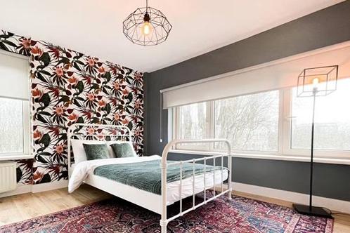 Studio S.M. Hugo van Gijnweg in Dordrecht, Huizen en Kamers, Kamers te huur, 20 tot 35 m², Overige regio's