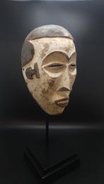 Masker - Idoom - Nigeria  (Zonder Minimumprijs)