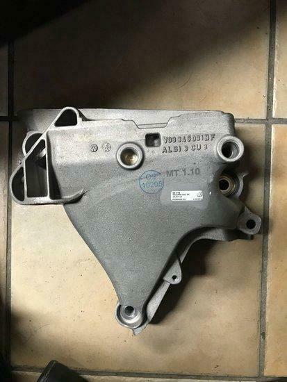 VW Golf 7 motorsteun V03946031DF, Auto-onderdelen, Carrosserie en Plaatwerk, Verzenden