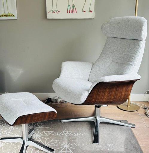 Conform - Jahn Aamodt - Fauteuil - Time Out - Walnoot -, Antiek en Kunst, Antiek | Meubels | Stoelen en Banken