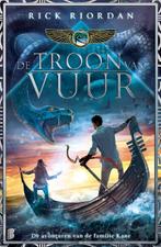 De troon van vuur / De avonturen van de familie Kane / 2, Verzenden, Zo goed als nieuw, Rick Riordan
