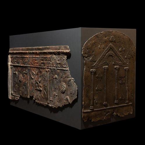 Fenicisch Lood Sarcofaagplaten. Eind van de Hellenistische, Verzamelen, Mineralen en Fossielen